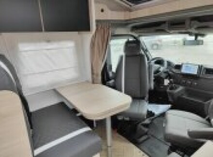Rent a 3-Seater semi-integrated motorhome with twin beds