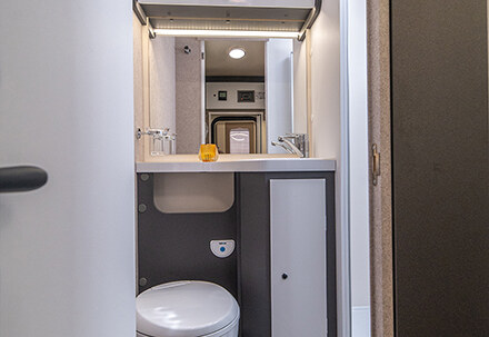 Rent a 6-seater coachbuilt motorhome