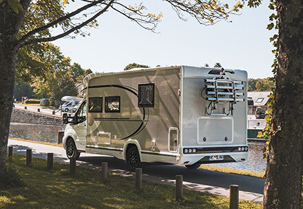 Rent a 4-Seater semi-integrated motorhome